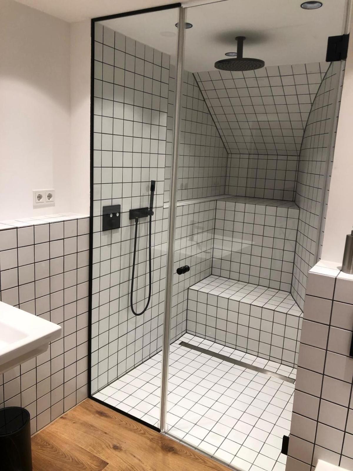 Eine Kleine Gemuetliche Wohnung Hamburg Exterior photo